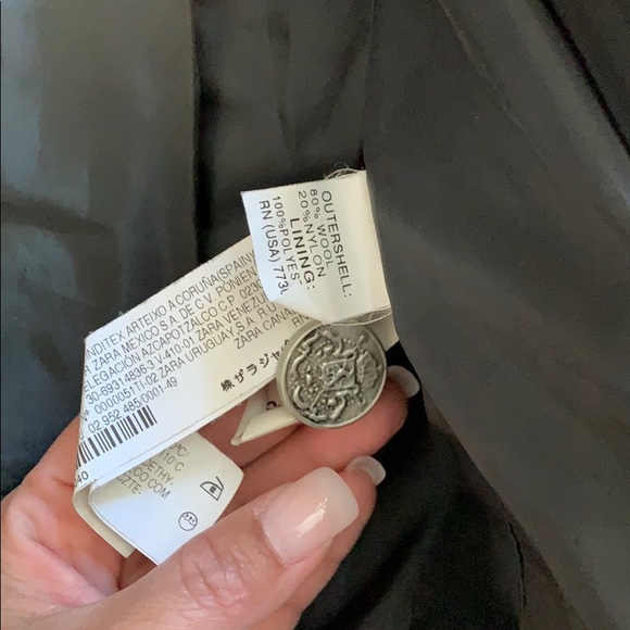 Zara Black Blazer - Picture 5 of 5
